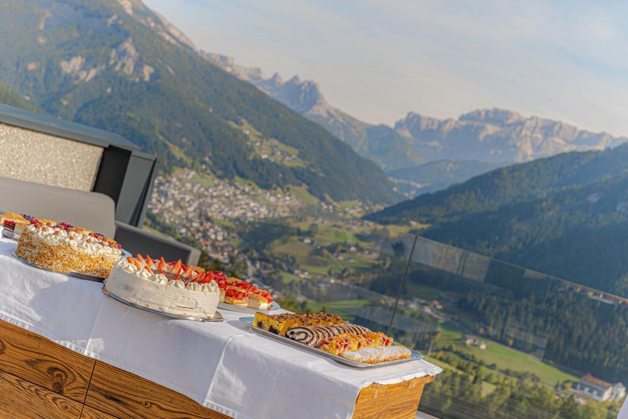 Hotel Scherlin Ortisei Eksteriør billede