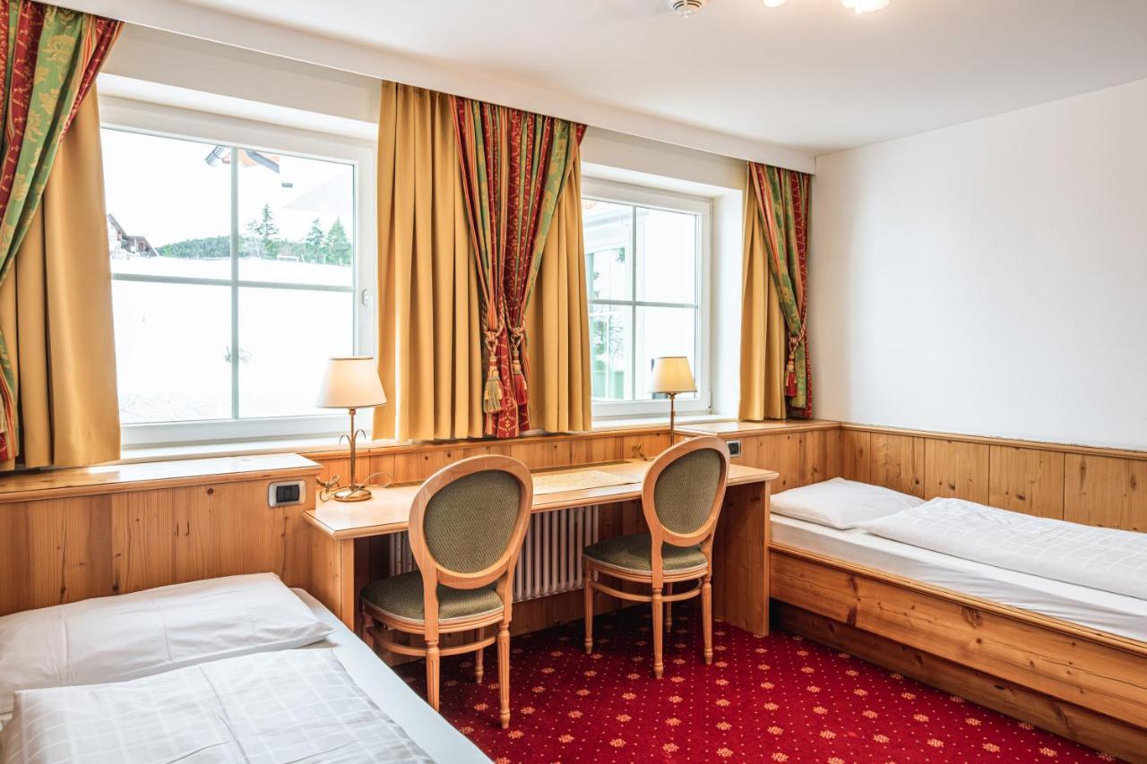 Hotel Scherlin Ortisei Eksteriør billede