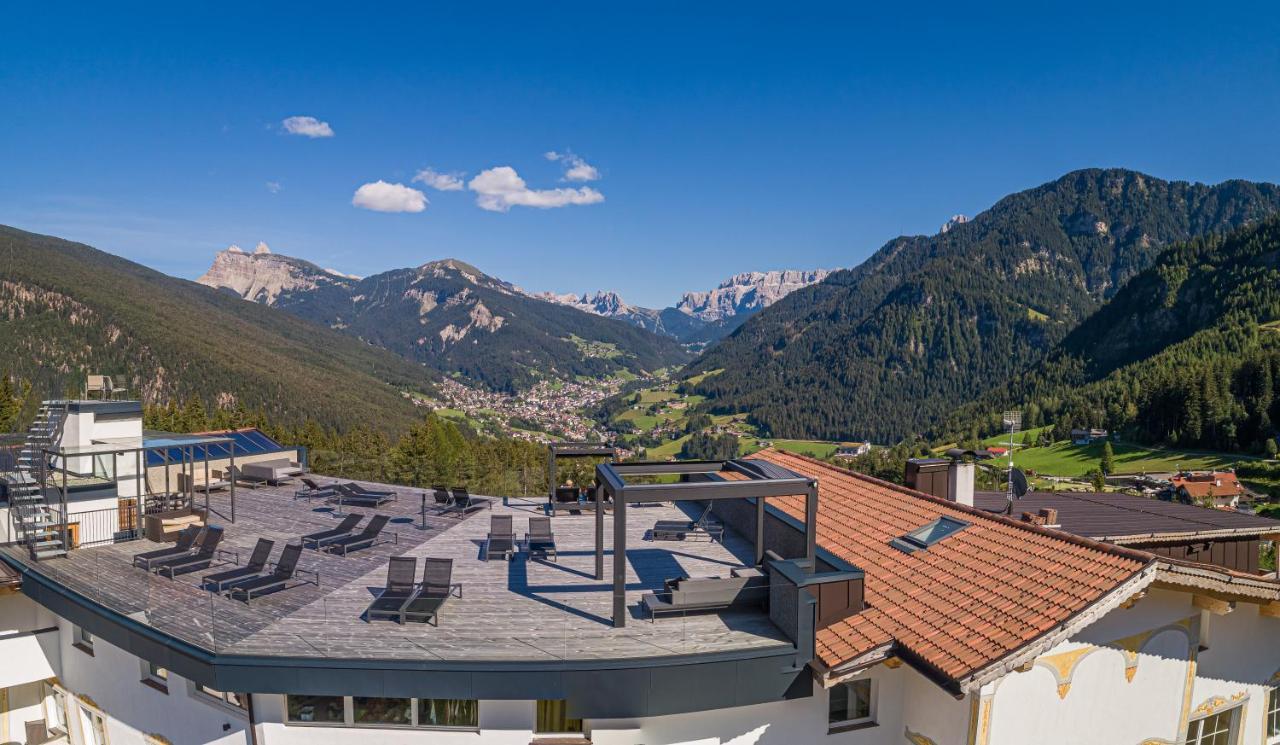 Hotel Scherlin Ortisei Eksteriør billede
