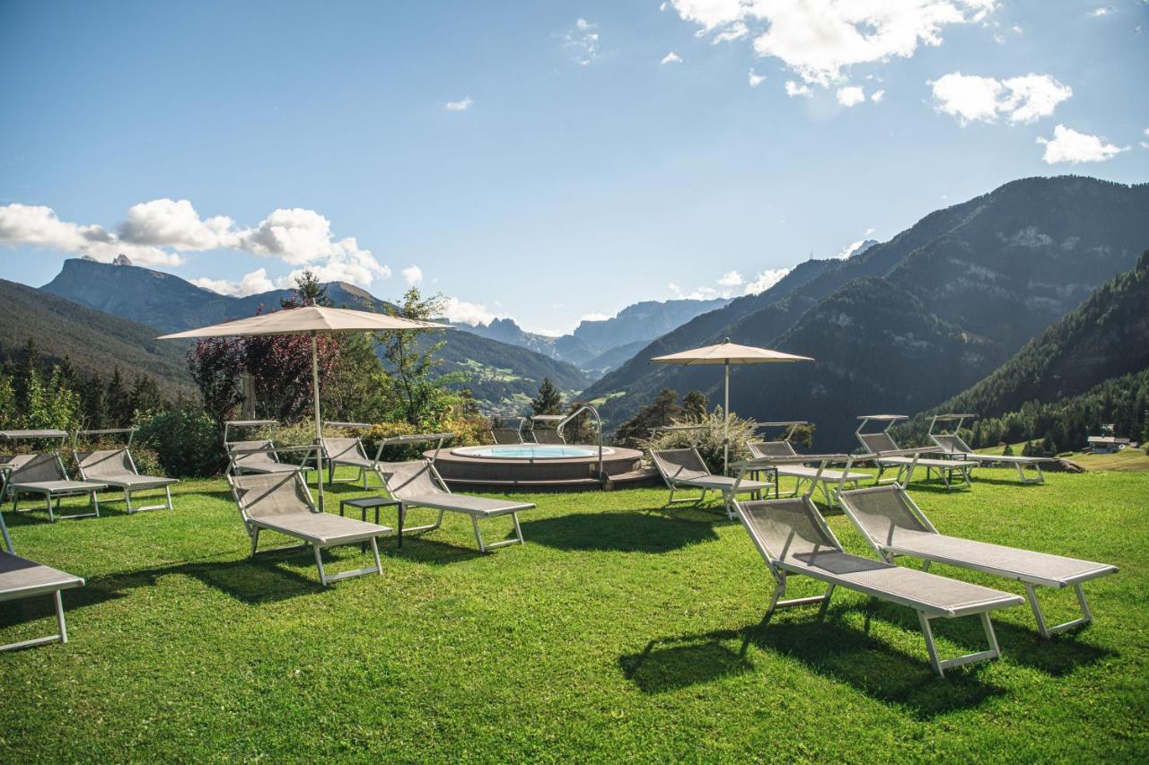 Hotel Scherlin Ortisei Eksteriør billede