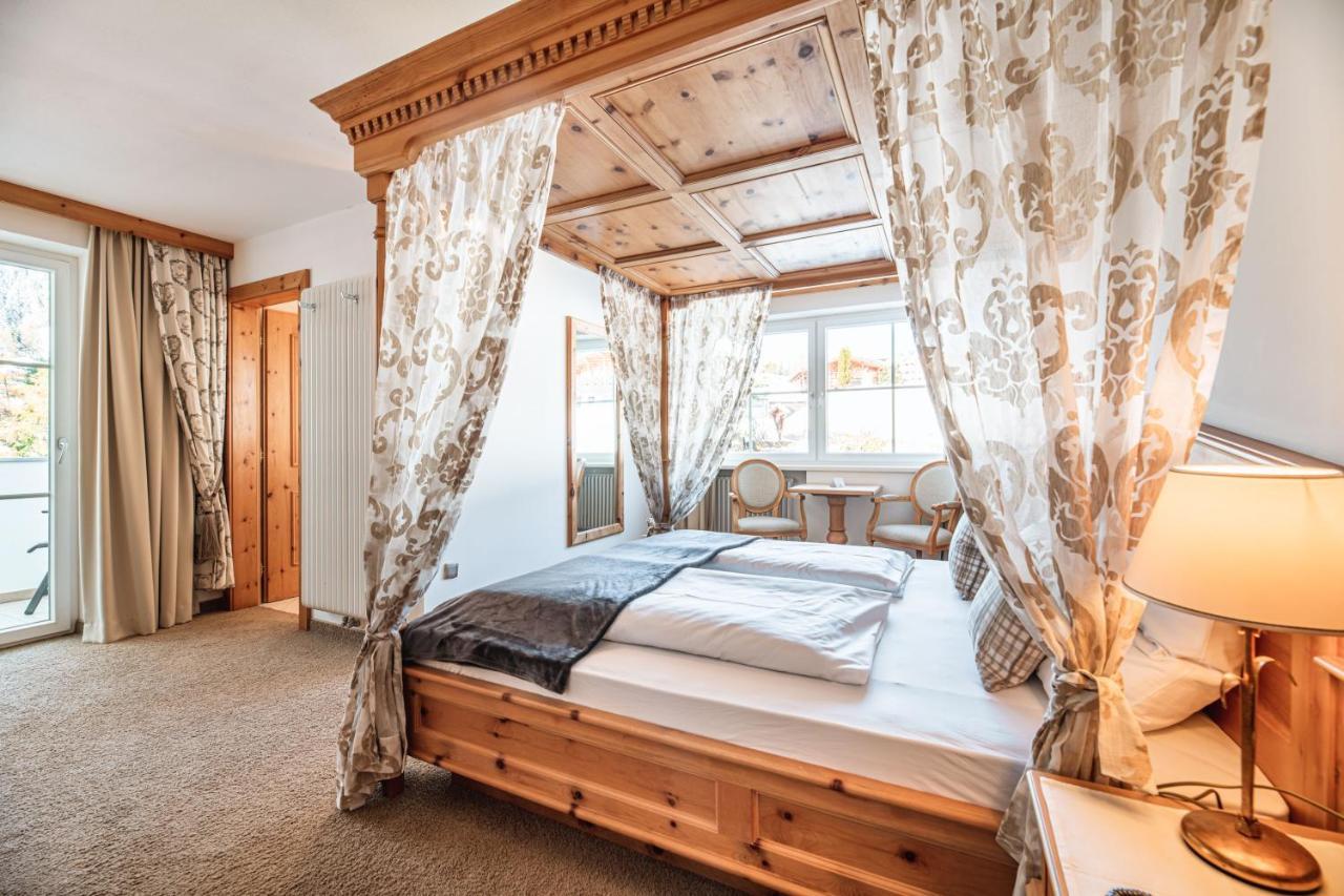 Hotel Scherlin Ortisei Eksteriør billede